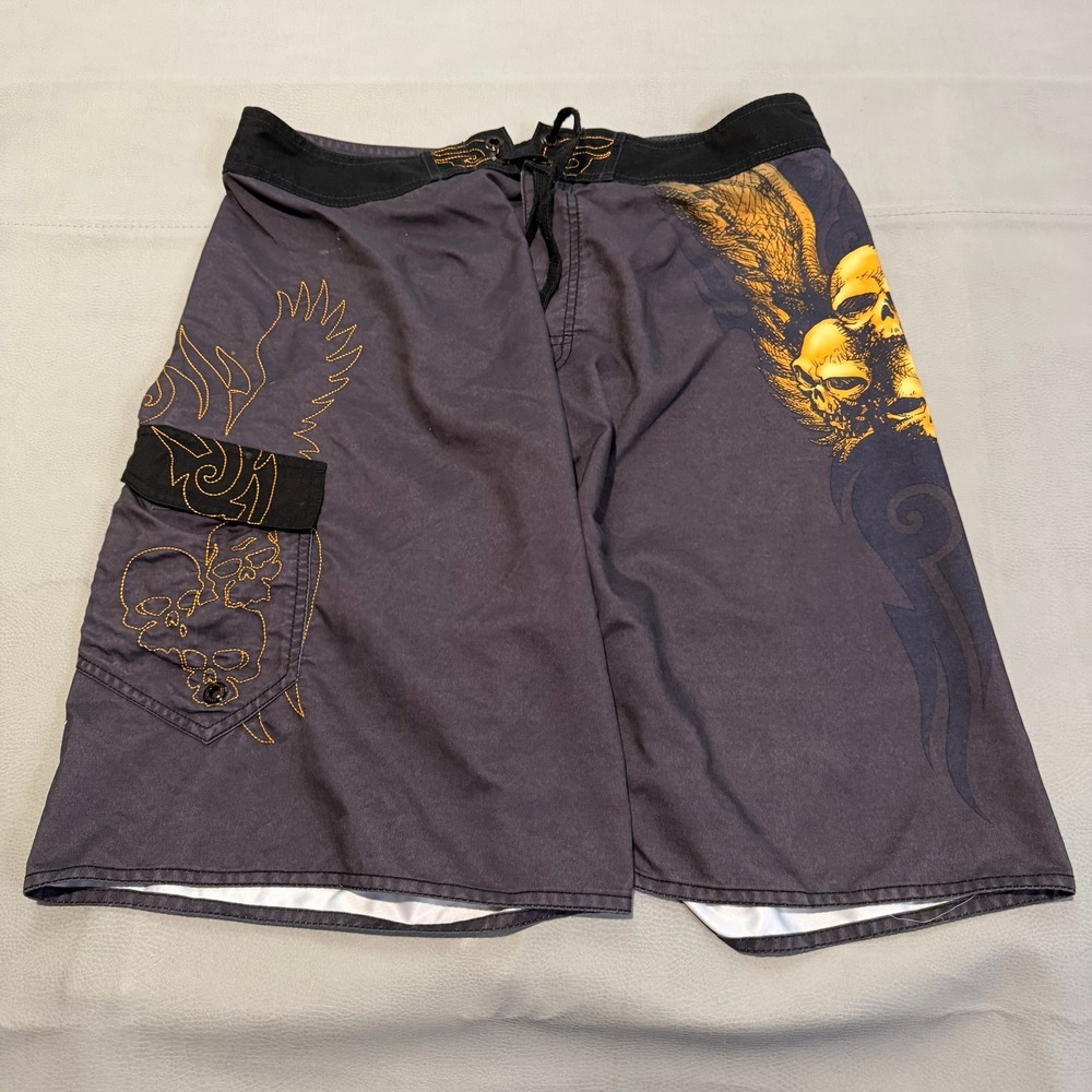 VTG Y2K Crazy Shirt Hawaii Board Short Gray Skull Angel Wing Surf Swim-34-6897